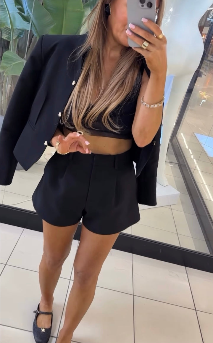 Šortai Ariana