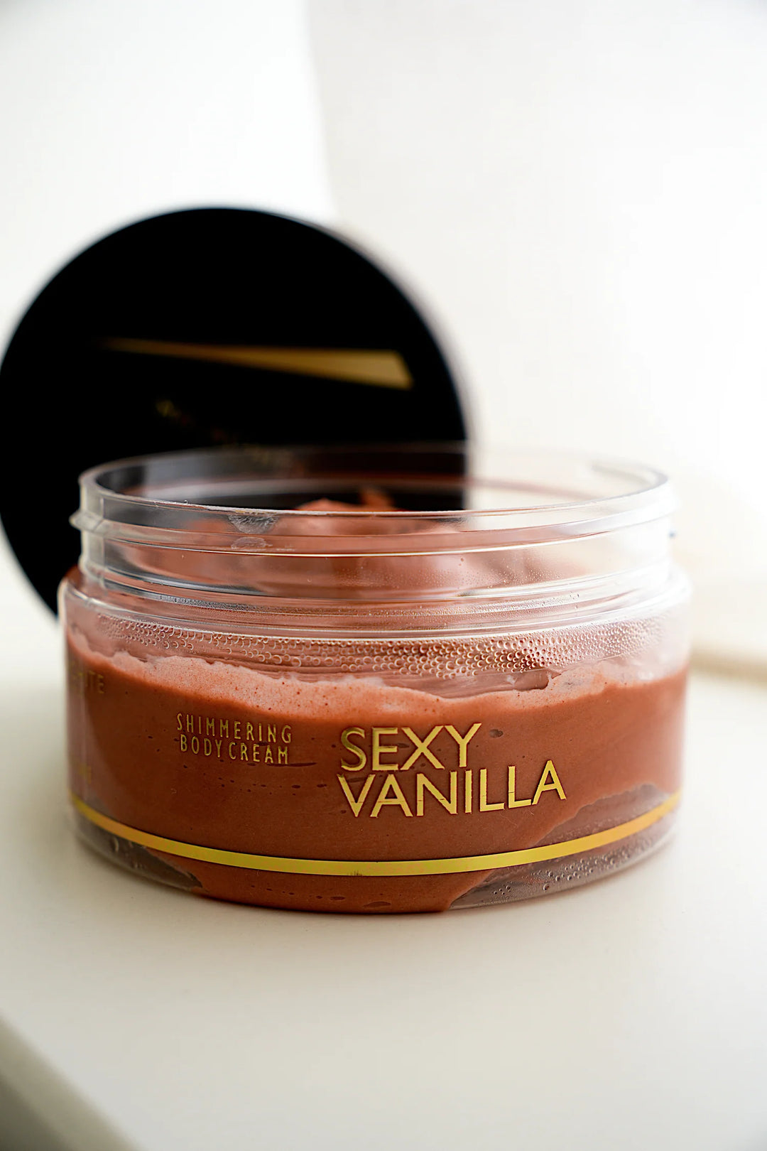 Kūno kremas MALACHITE COSMETICS "Sexy Vanilla", 200ml