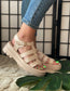 Beige spalvos basutės