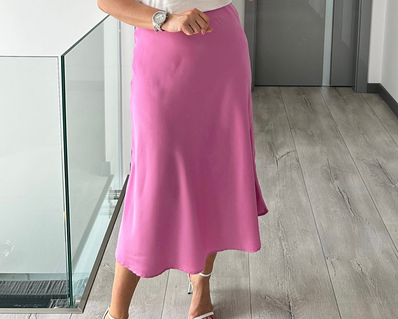 Satinis rožinis sijonas